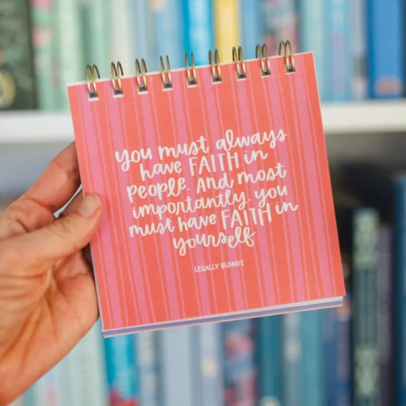 RomCom Quotes Desk Calendar #567534