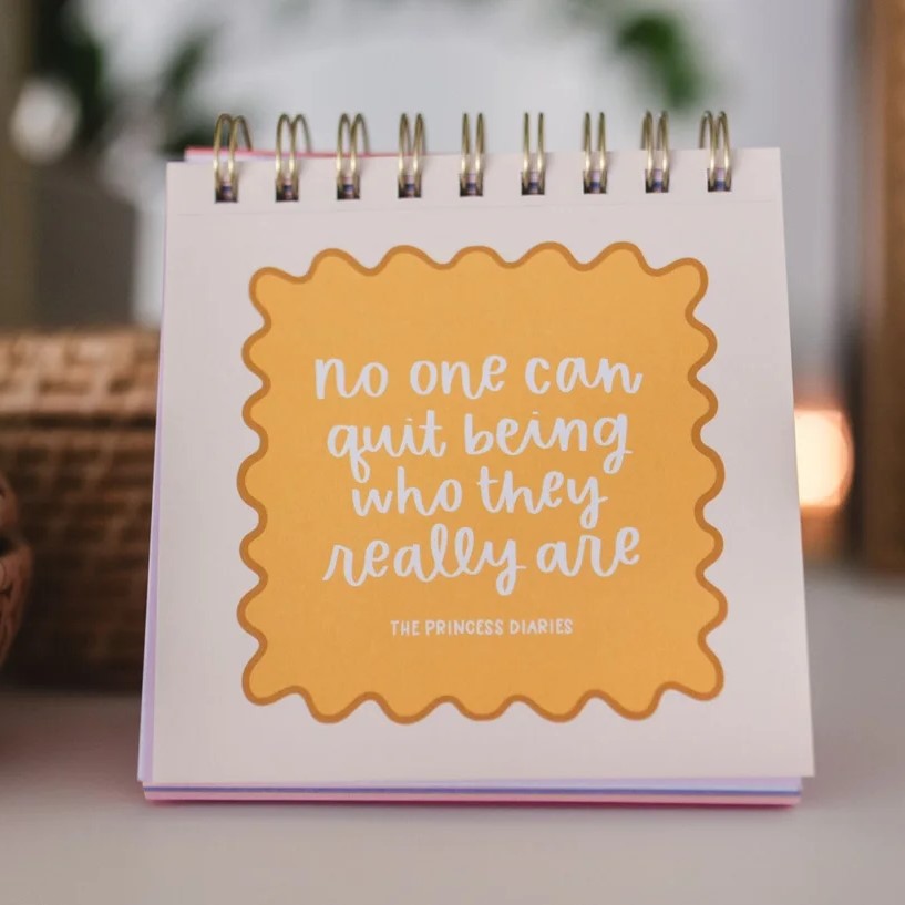 RomCom Quotes Desk Calendar #567534