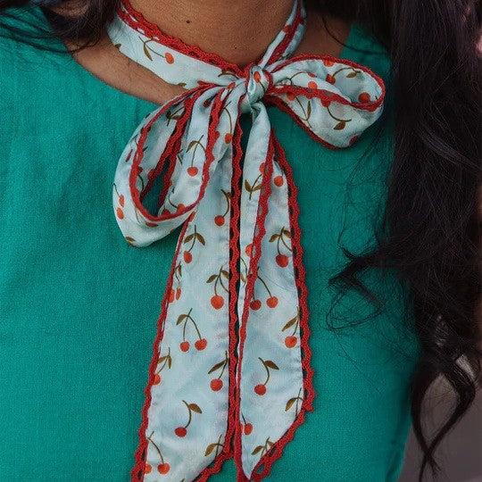 Beatrice Silk Twilly