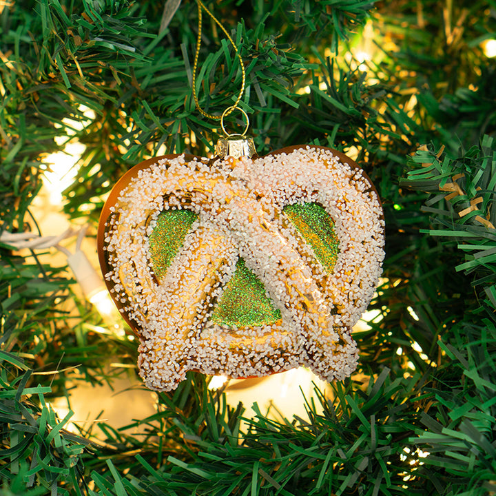 Bavarian Pretzel Ornament #GL-75