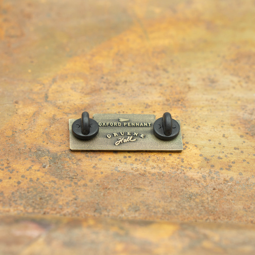Oxford Pennant x Gruene Hall Building Pin
