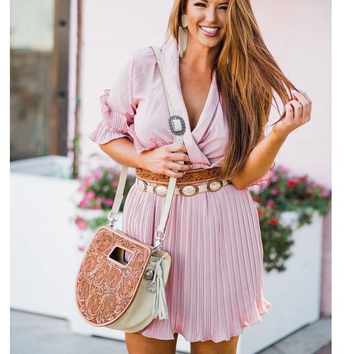 Half Circle Daisy Tooled Leather Purse #HCC01