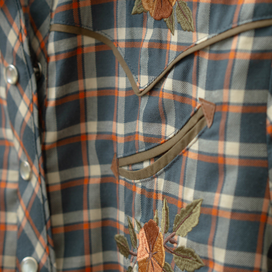 Embroidered Snap Shirt