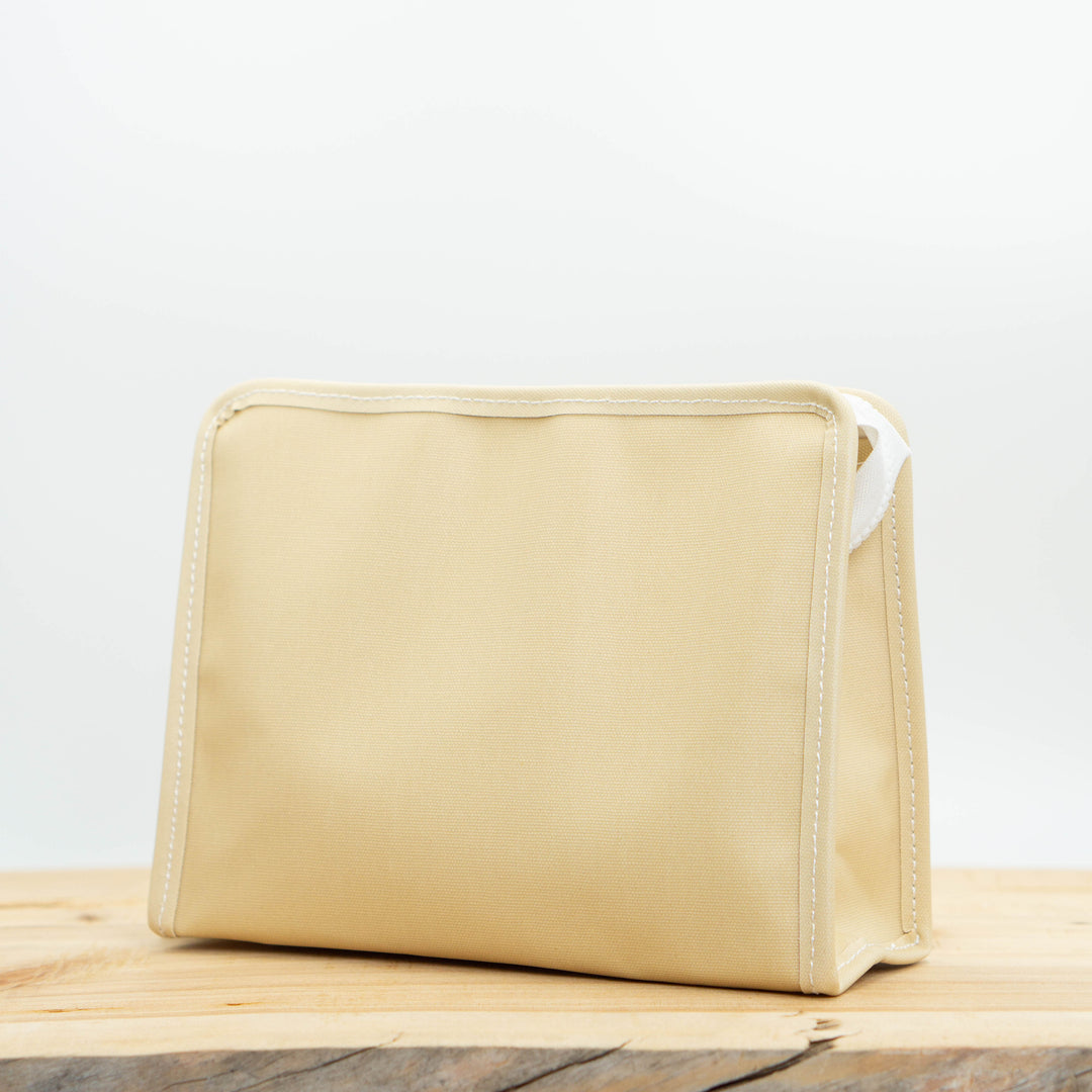 Medium Roadie Zip Bag
