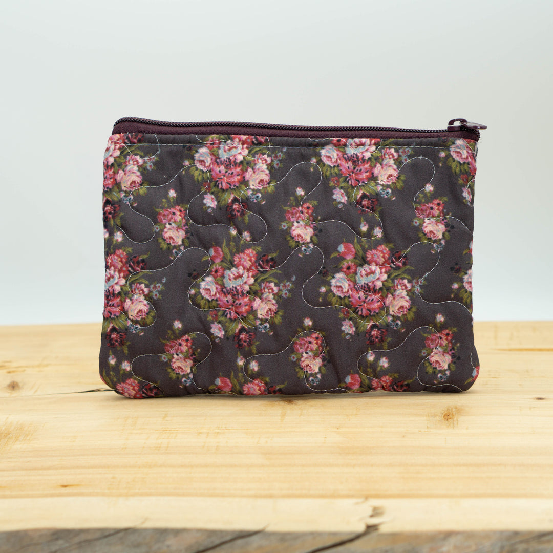 Garden Walk Quilted Zipper Bag