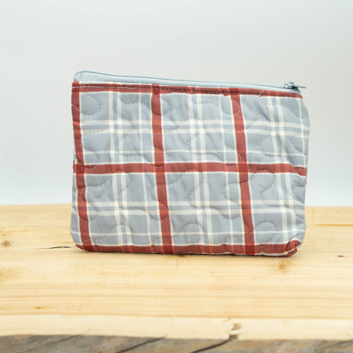 Willow Plaid Quilted Zipper Bag