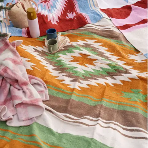 Tierra Manzana Blanket Roll