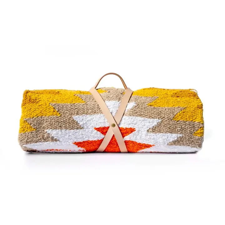 Tierra Paseo Blanket Roll